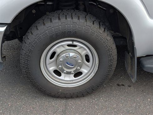 Used 2014 Ford F250 XL image 9