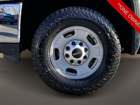 Used 2020 GMC Sierra 2500 4x4 Regular Cab w/ Fleet Convenience Package image 8