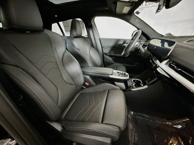 New 2026 BMW X2 xDrive28i w/ Technology Package AWD/4WD image 29
