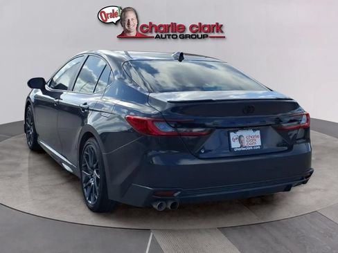 Used 2025 Toyota Camry XSE FWD image 3