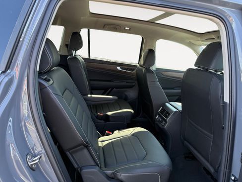 New 2026 Volkswagen Atlas SEL AWD/4WD image 18