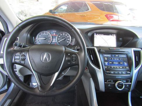 Used 2016 Acura TLX w/ Technology Package FWD image 16