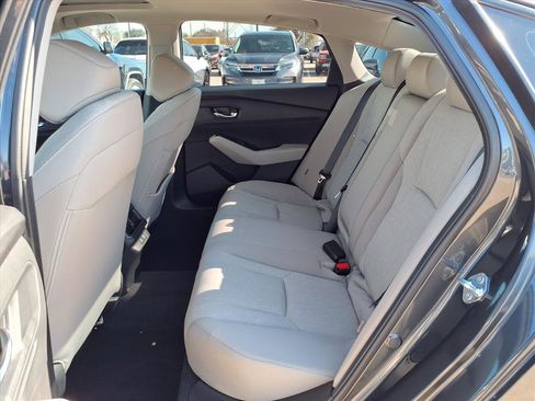 Certified 2025 Honda Accord SE image 17