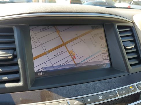 Used 2013 INFINITI JX35 AWD w/ Premium Pkg image 25