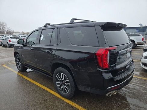 Used 2024 GMC Yukon AT4 w/ AT4 Premium Plus Package image 7