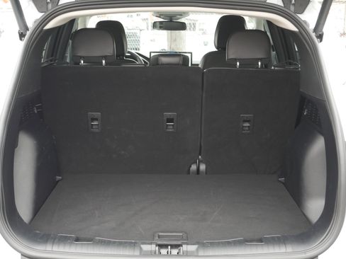 Certified 2025 Ford Escape Platinum AWD/4WD image 20