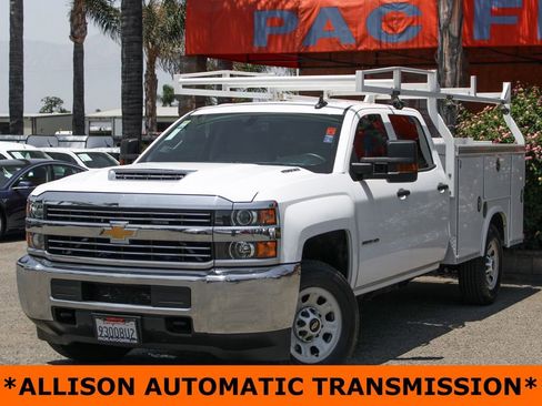 Used 2017 Chevrolet Silverado 3500 W/T w/ WT Convenience Package image 4