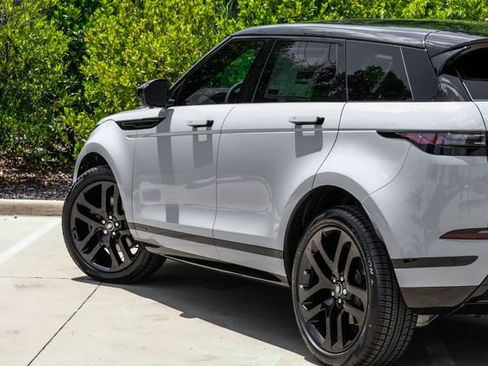 New 2026 Land Rover Range Rover Evoque Hoxton AWD/4WD image 13