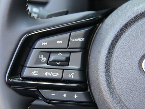 Used 2025 Subaru Forester Premium AWD/4WD image 23
