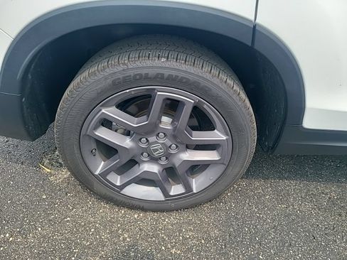 Used 2023 Honda Passport EX-L image 8