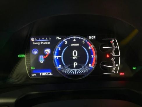 Used 2025 Lexus ES 300h Ultra Luxury w/ Accessory Package (Z1) FWD image 17