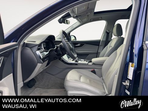 Used 2022 Audi Q7 Premium Plus image 10