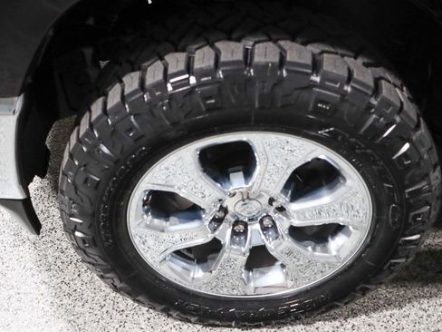Used 2022 RAM 1500 Big Horn AWD/4WD image 12