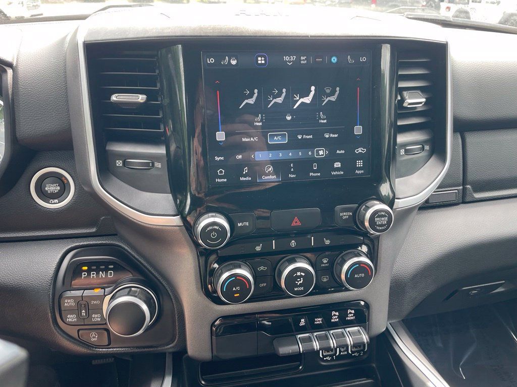 Used 2022 RAM 1500 Big Horn AWD/4WD image 19
