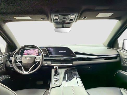 Certified 2023 Cadillac Escalade Sport RWD image 19