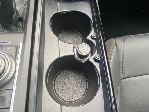 New 2023 Maserati Levante Modena image 34