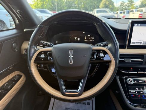 Used 2021 Lincoln Corsair Reserve FWD image 22