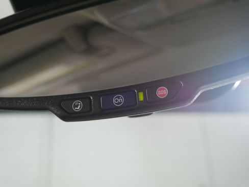 Used 2019 Buick Encore Preferred w/ Safety Package FWD image 32