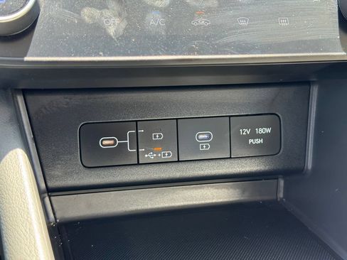 Certified 2025 Hyundai Sonata SEL FWD image 17