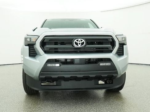 New 2026 Toyota Tacoma SR5 RWD image 31