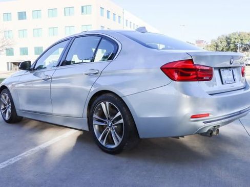 Used 2018 BMW 330i Sedan image 5