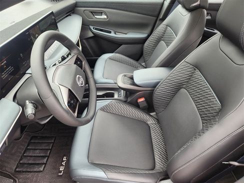 New 2026 Nissan Leaf Platinum+ image 9