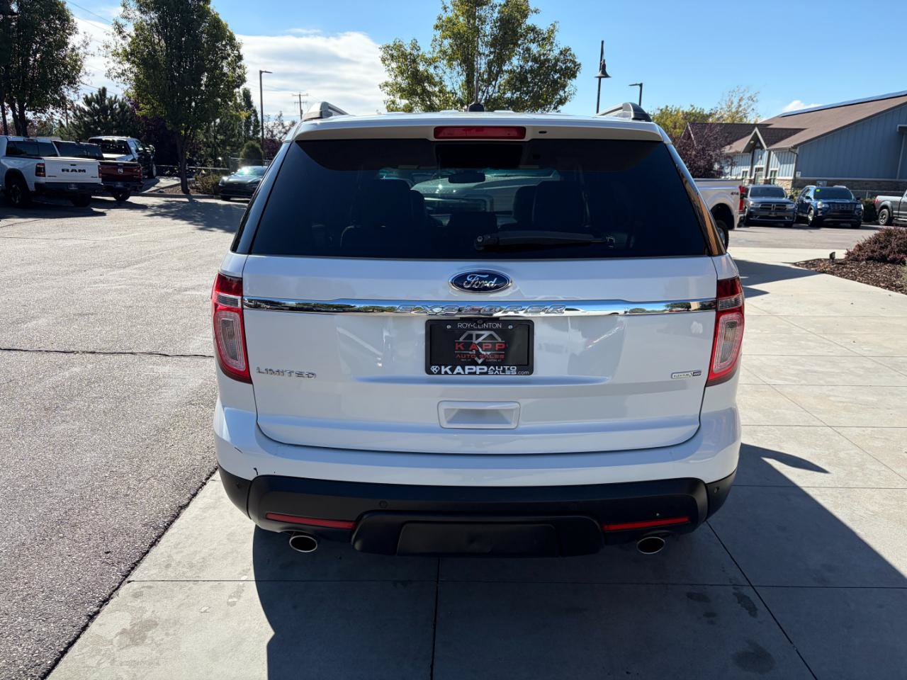 Used 2015 Ford Explorer Limited w/ Equipment Group 302A AWD/4WD image 11