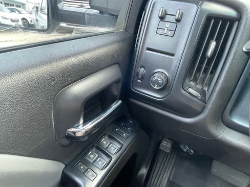 Used 2019 Chevrolet Silverado 2500 W/T w/ WT Convenience Package RWD image 13