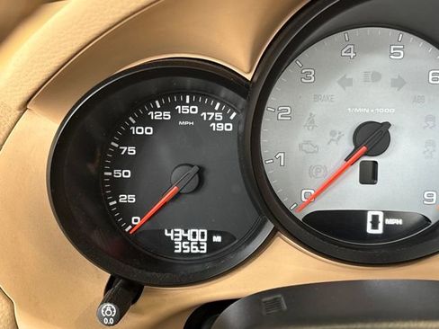 Used 2013 Porsche Boxster S RWD image 17