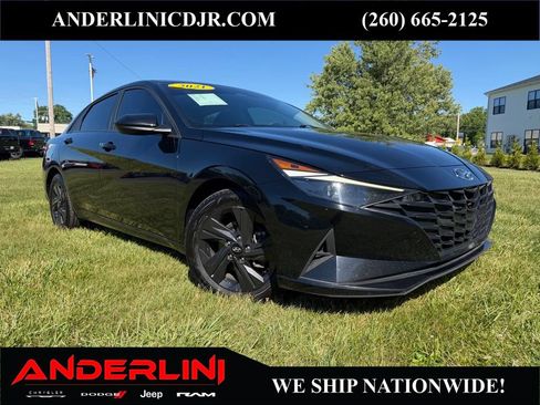 Used 2021 Hyundai Elantra SEL FWD image 1