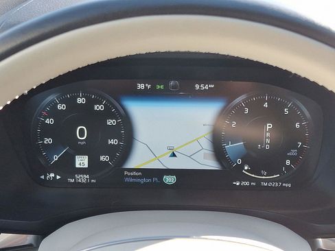 Used 2020 Volvo V60 T5 Cross Country w/ Protection Package image 22