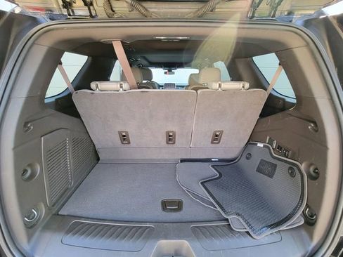 Used 2022 Chevrolet Tahoe LT w/ Luxury Package AWD/4WD image 20
