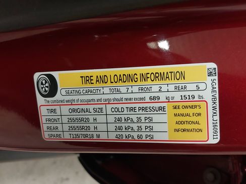 Used 2020 Buick Enclave Premium w/ LPO, Floor Liner Package image 34