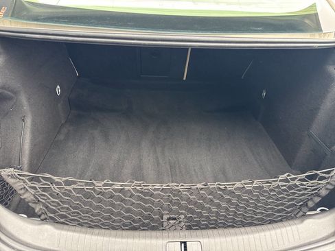 Used 2011 Buick Regal CXL image 20