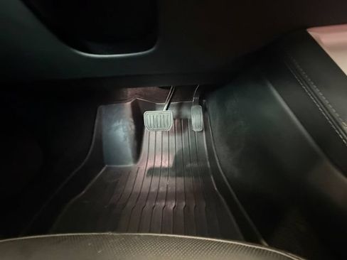 Used 2025 Tesla Model 3 RWD image 25