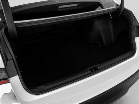 Used 2023 Lexus IS 300 w/ Comfort Package RWD image 21