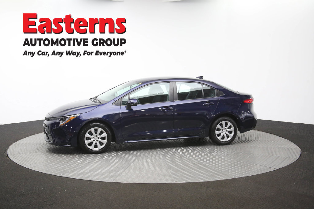 Used 2024 Toyota Corolla LE FWD image 59