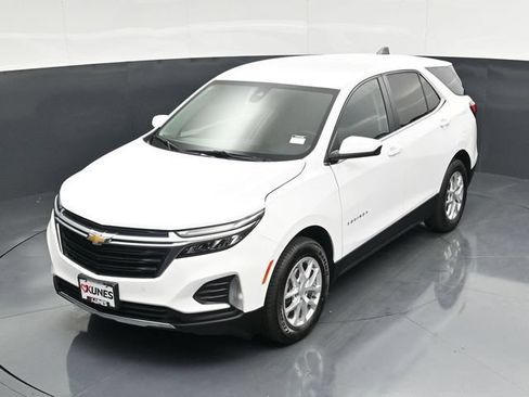 Used 2024 Chevrolet Equinox LT AWD/4WD image 50