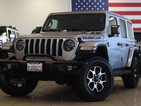 Used 2020 Jeep Wrangler Unlimited Rubicon AWD/4WD image 3