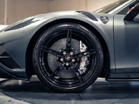 Used 2015 Ferrari 458 Speciale Coupe RWD image 15