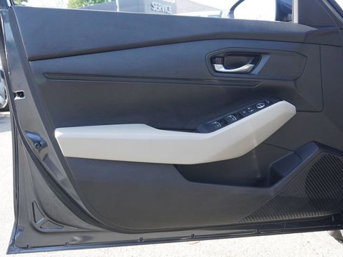 Used 2023 Honda Accord LX image 17