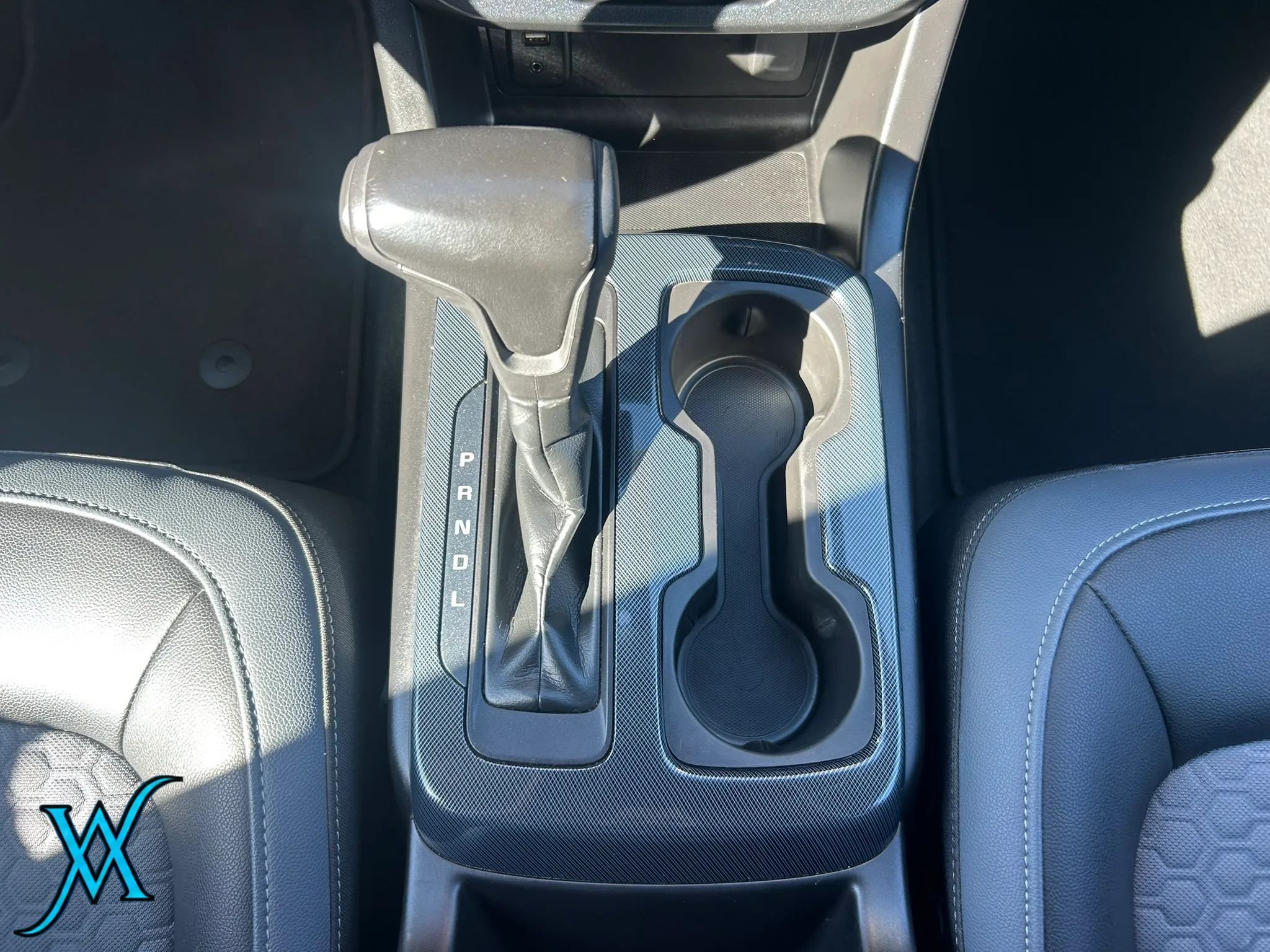 Used 2018 Chevrolet Colorado Z71 AWD/4WD image 31