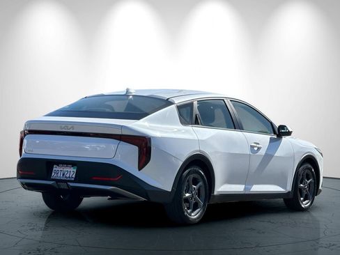 Used 2025 Kia K4 FWD image 4