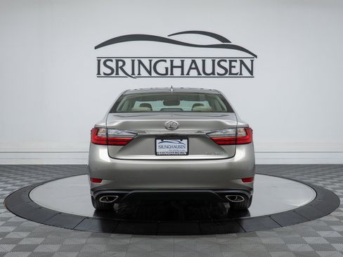 Used 2016 Lexus ES 350 w/ Luxury Package w/Wood Trim image 6