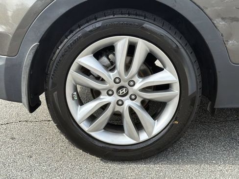 Used 2014 Hyundai Santa Fe Sport 2.0T w/ Technology Package 05 FWD image 20