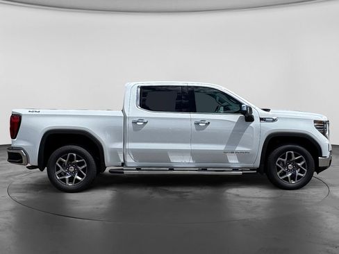 New 2026 GMC Sierra 1500 SLT w/ SLT Premium Plus Package AWD/4WD image 9