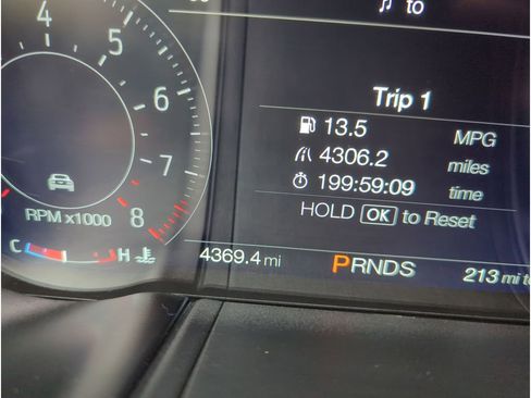 Used 2019 Ford Mustang GT image 17