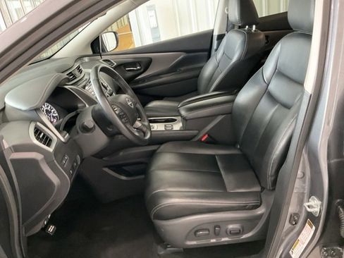 Used 2023 Nissan Murano SV image 4