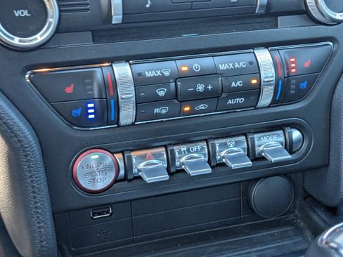 Used 2021 Ford Mustang GT Premium w/ Equipment Group 401A image 20