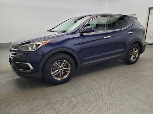 Used 2017 Hyundai Santa Fe Sport AWD/4WD image 2